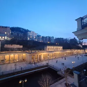 Stubsi With Colonnade View , Karlovy Vary Česká republika